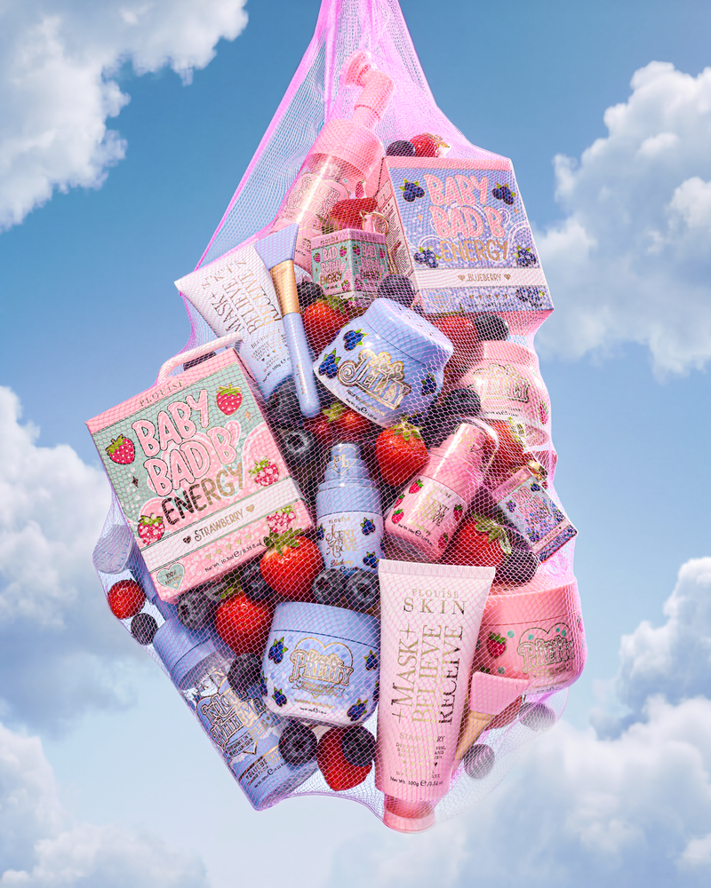 P.Louise Strawberry and Blueberry Bundle Duo v síťované tašce na obloze