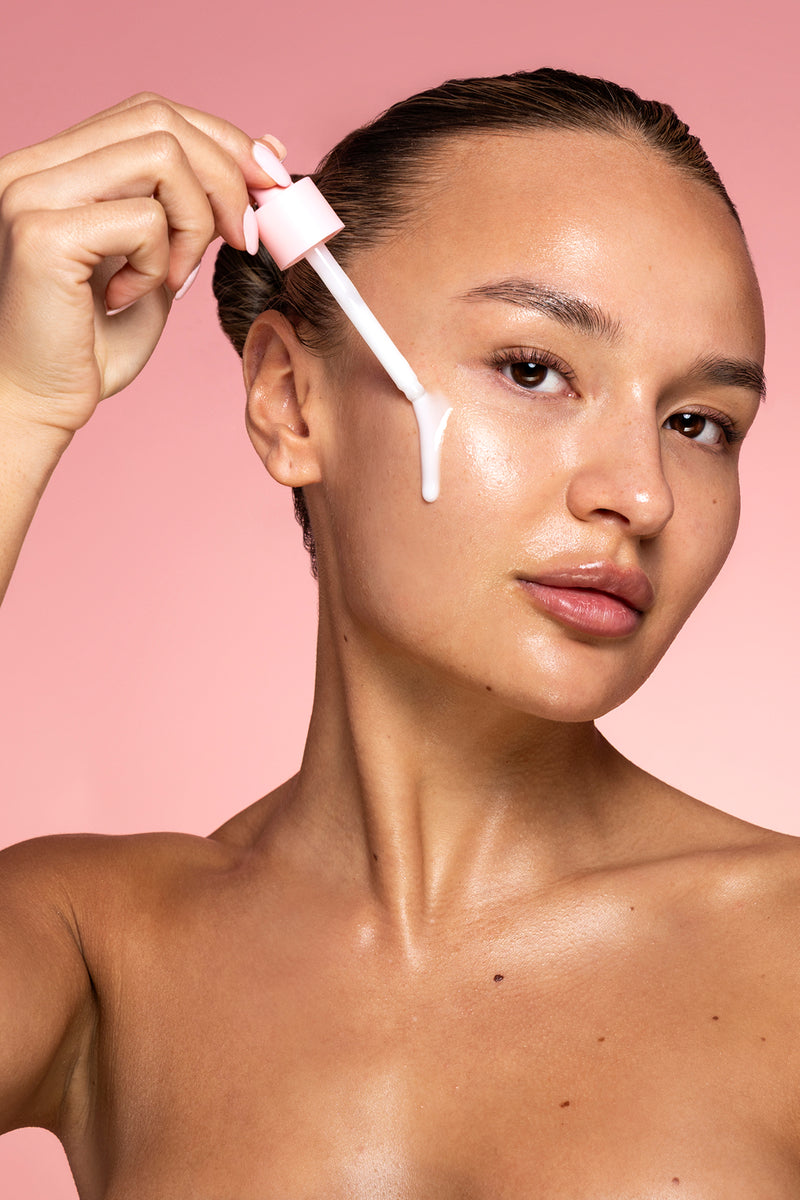 Model P.Louise Vitamin E & Probiotic Glow Serum