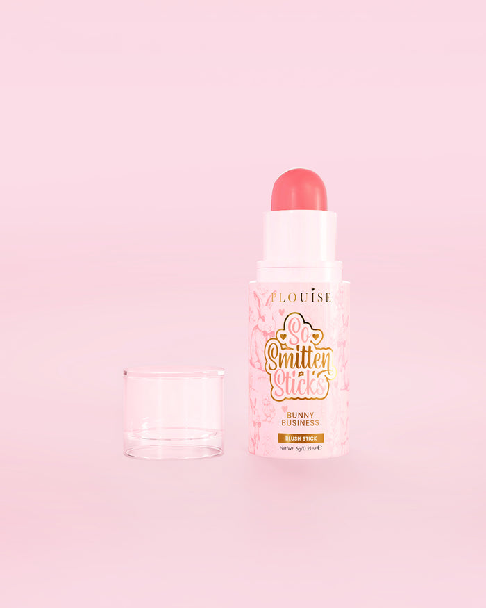 P.Louise So Smitten Blush Stick v odstínu Bunny Business