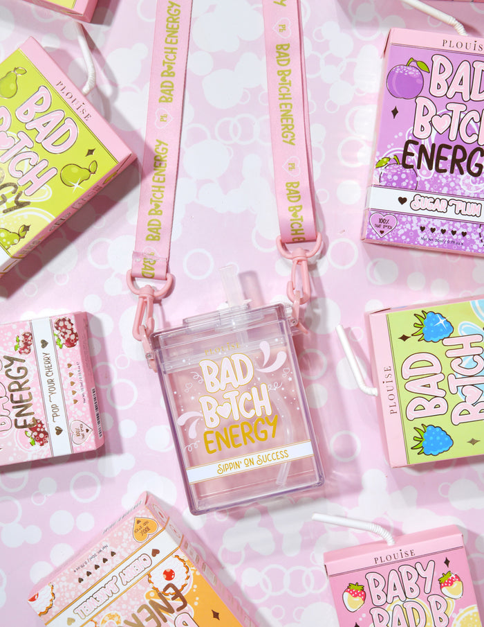 Energetický pohár Sippin' On Success Bad B*tch - 500 ml