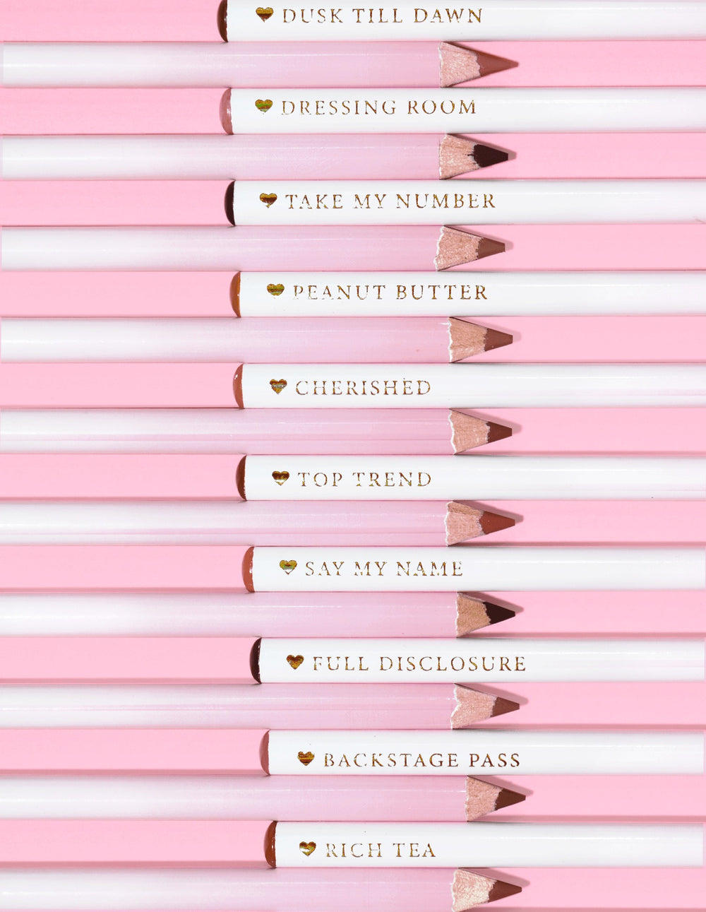 Obrázek P.Louise Ultimate Definition Sharpenable Lip Liners v řadě zobrazující spodní části a názvy jednotlivých odstínů na tužce